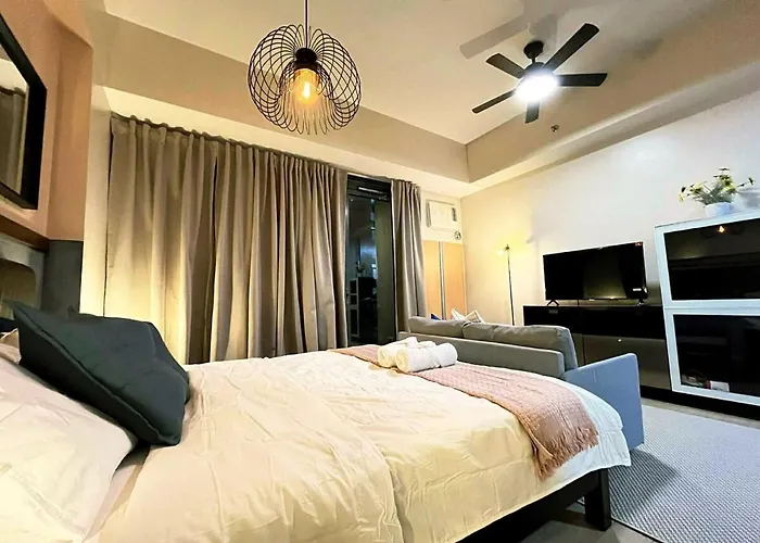 Cozy 81 Newport Near Naia Airport Balcony Apartamento