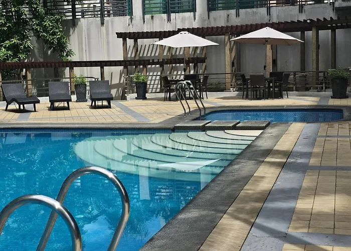 Cozy 81 Newport Near Naia Airport Balcony Manila