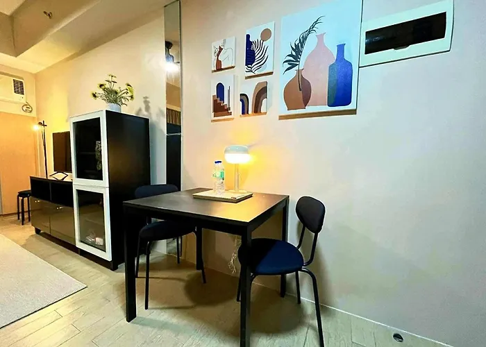 Cozy 81 Newport Near Naia Airport Balcony Apartamento Manila