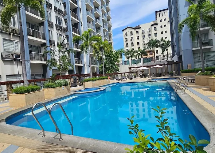 Cozy 81 Newport Near Naia Airport Balcony *